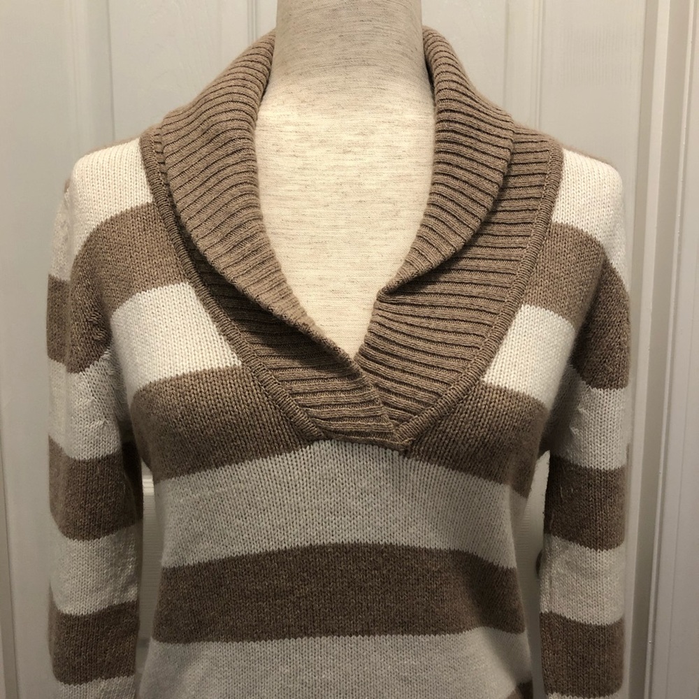 American Eagle Rolled Neck Sweater - Large